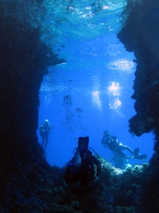 Ambiance star avec les photographes à la sortie du passage