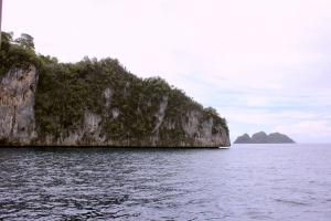 Jeudi, Îles de Pele