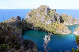 Site panoramique du lagon de Fam