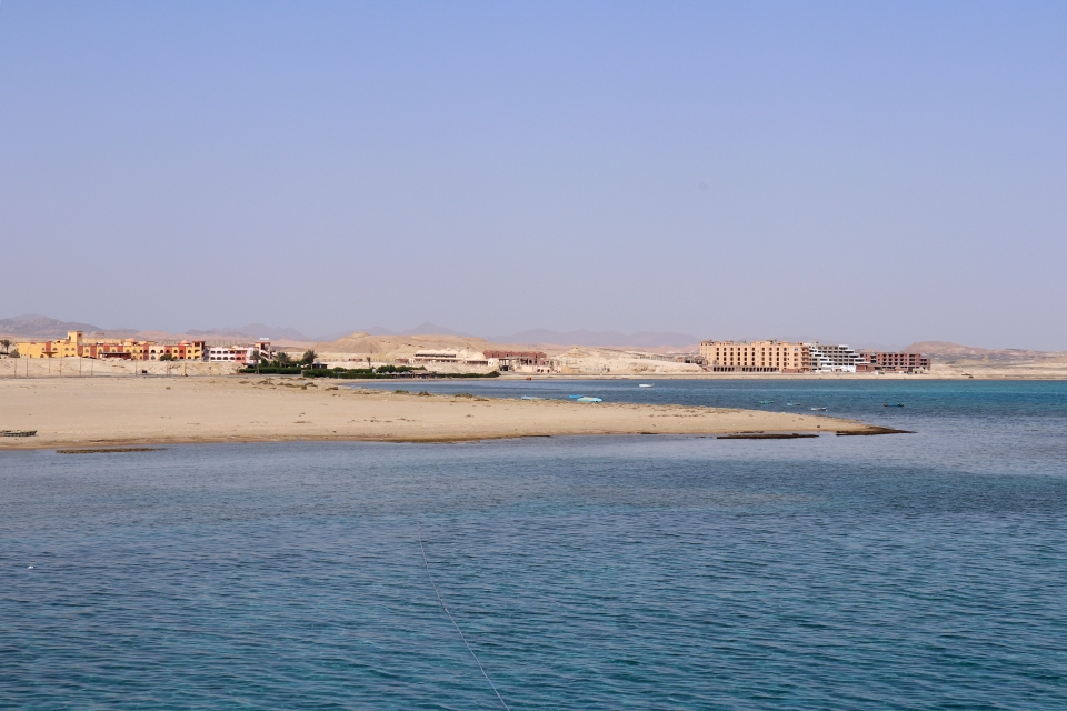 Marsa Halam, marina