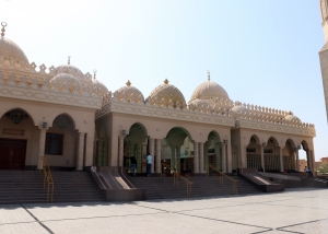 Extérieur de la Mosquée El Mina Masjid