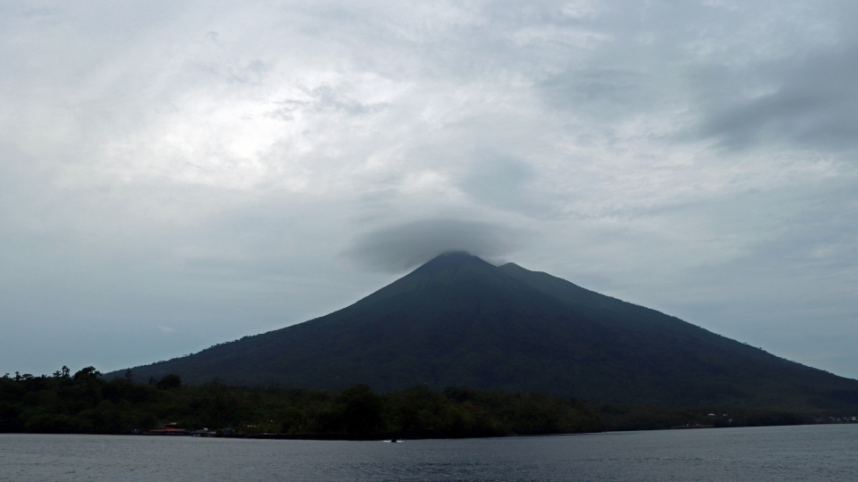 Volcan Api Gamalama