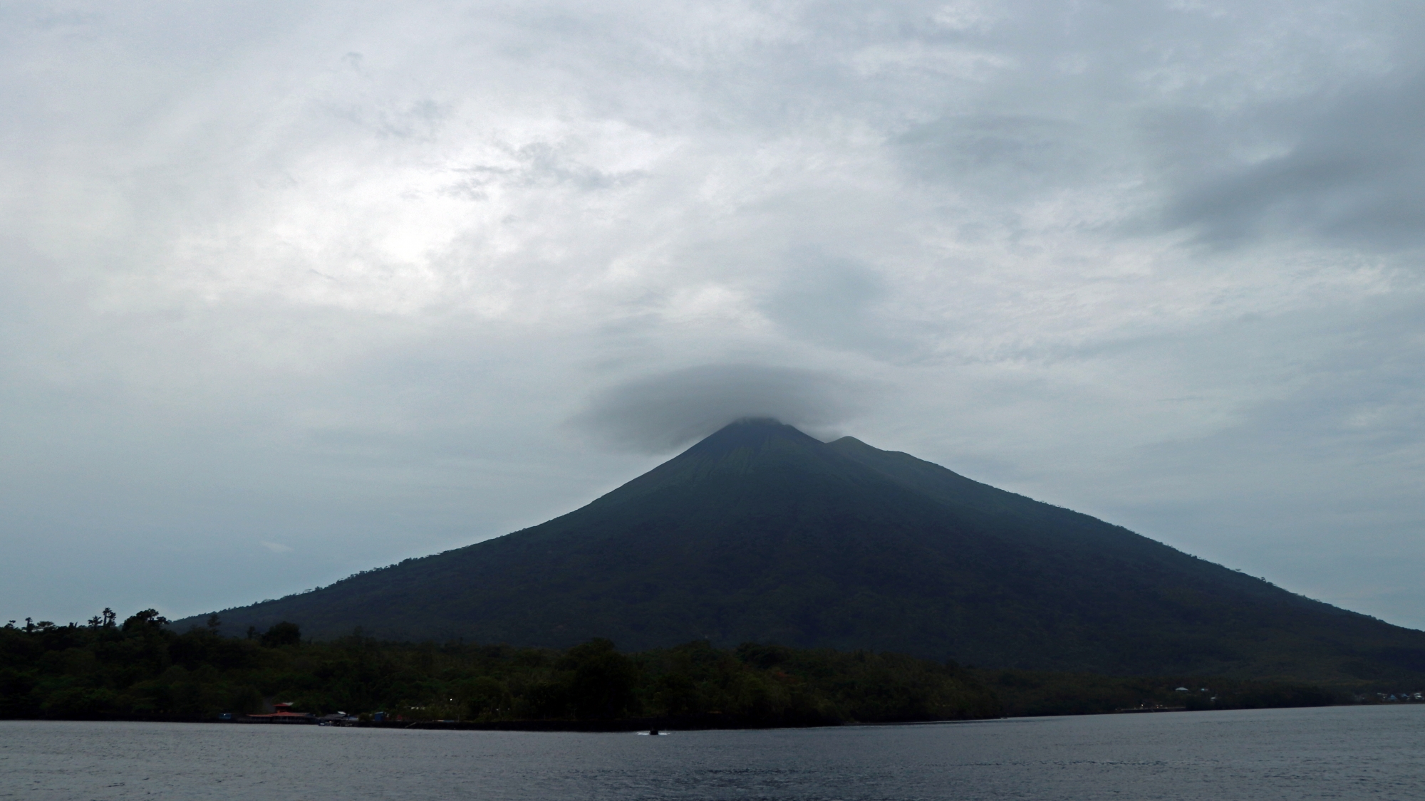 Volcan Api Gamalama