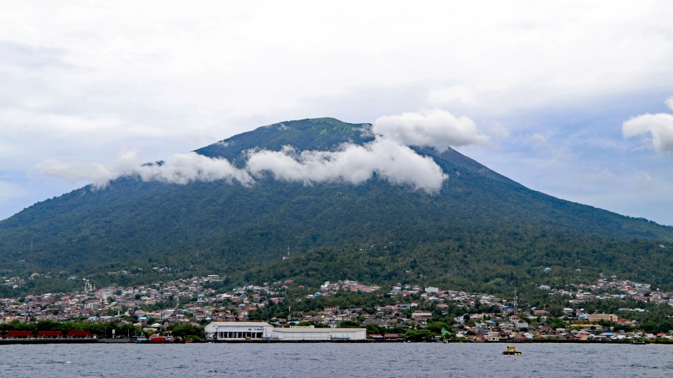 Volcan Api Gamalama
