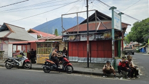 .19.09.24+ 04h03 Tenate Halmahera 1