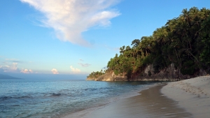 Plage de Pulau Laigoma