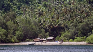 Habitation de pêcheurs sur une plage