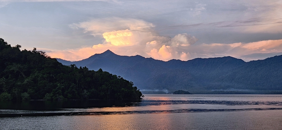 Coucher de soleil sur Pulau Saleh-Besar