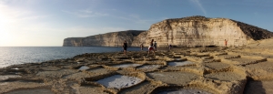 Marais salants creusés à la main